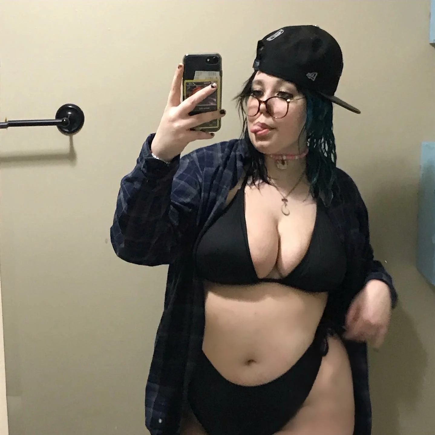 My Pawg says that she wants to try bbc image 7
