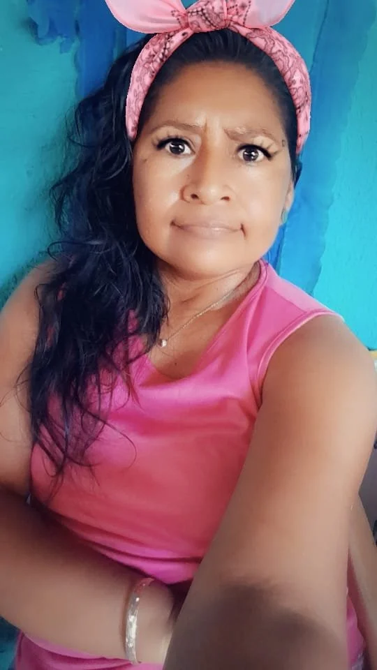 Puta madura nohemy image 6