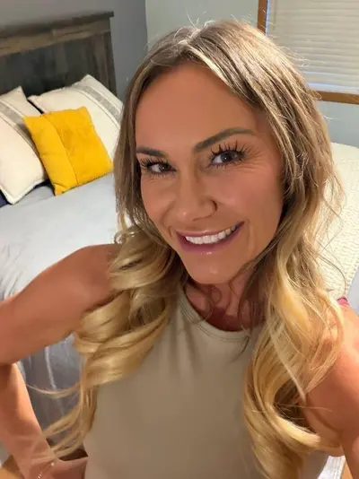 Mom with nice saggy tits cover image