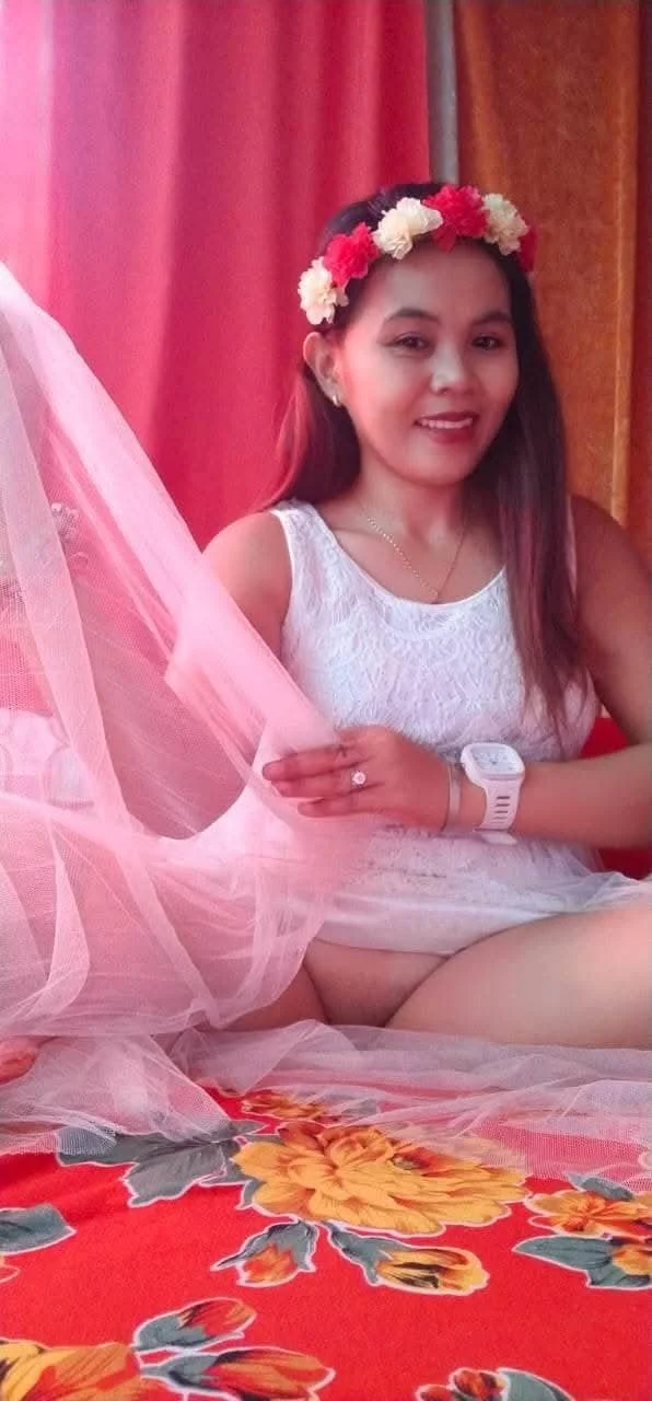 Asian pinay hot mom Shiella image 18