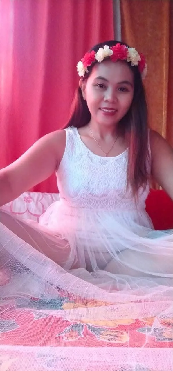 Asian pinay hot mom Shiella image 20