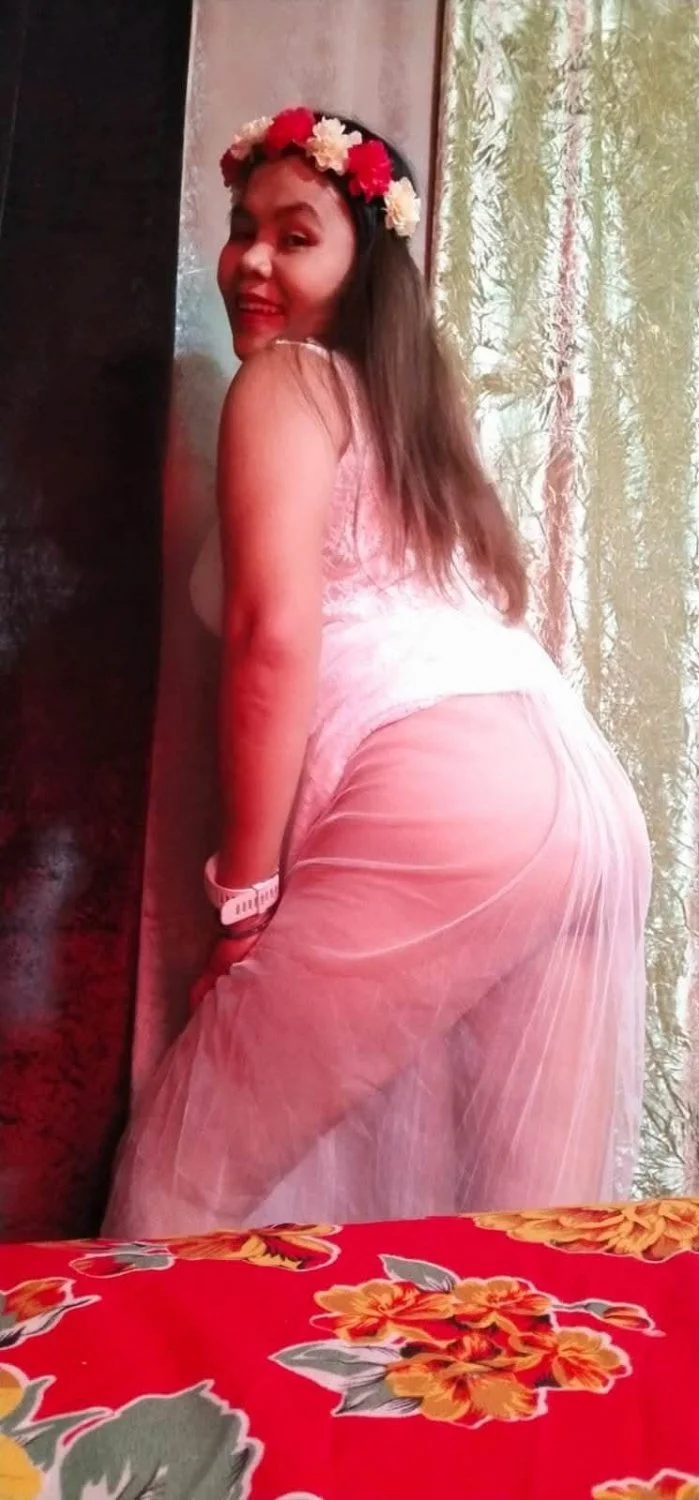 Asian pinay hot mom Shiella image 22