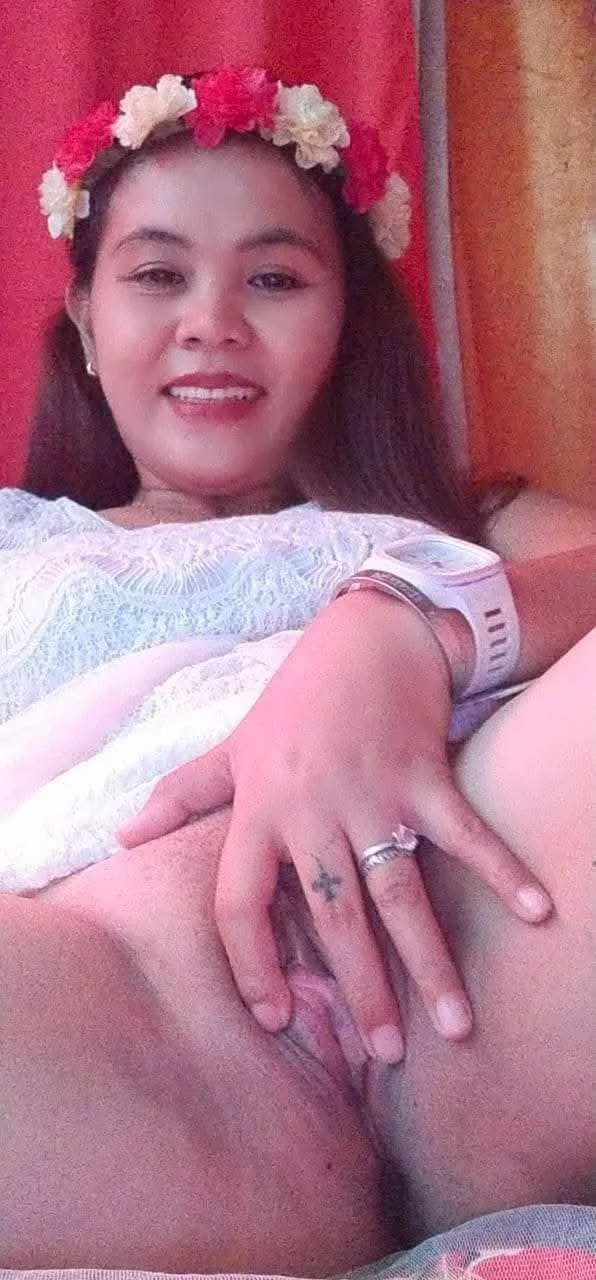 Asian pinay hot mom Shiella image 30