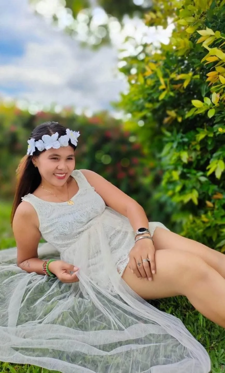 Asian pinay hot mom Shiella image 38