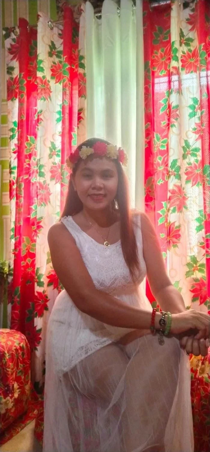 Asian pinay hot mom Shiella image 8