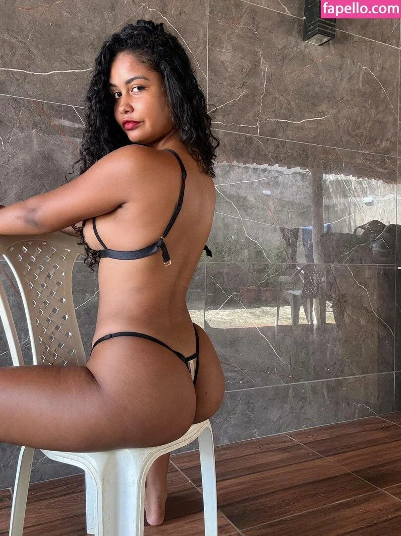 Novinha safada image 10