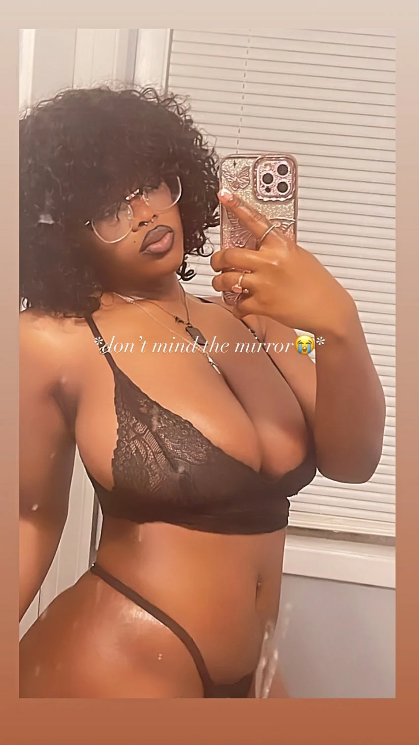 This woman so sexy image 4