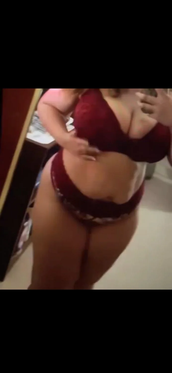 Thick Big tit snowbunny ready for BBC image 2