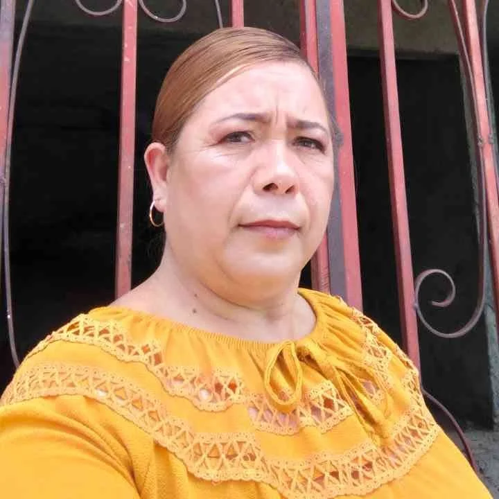 Isabel madura mexicana image 5