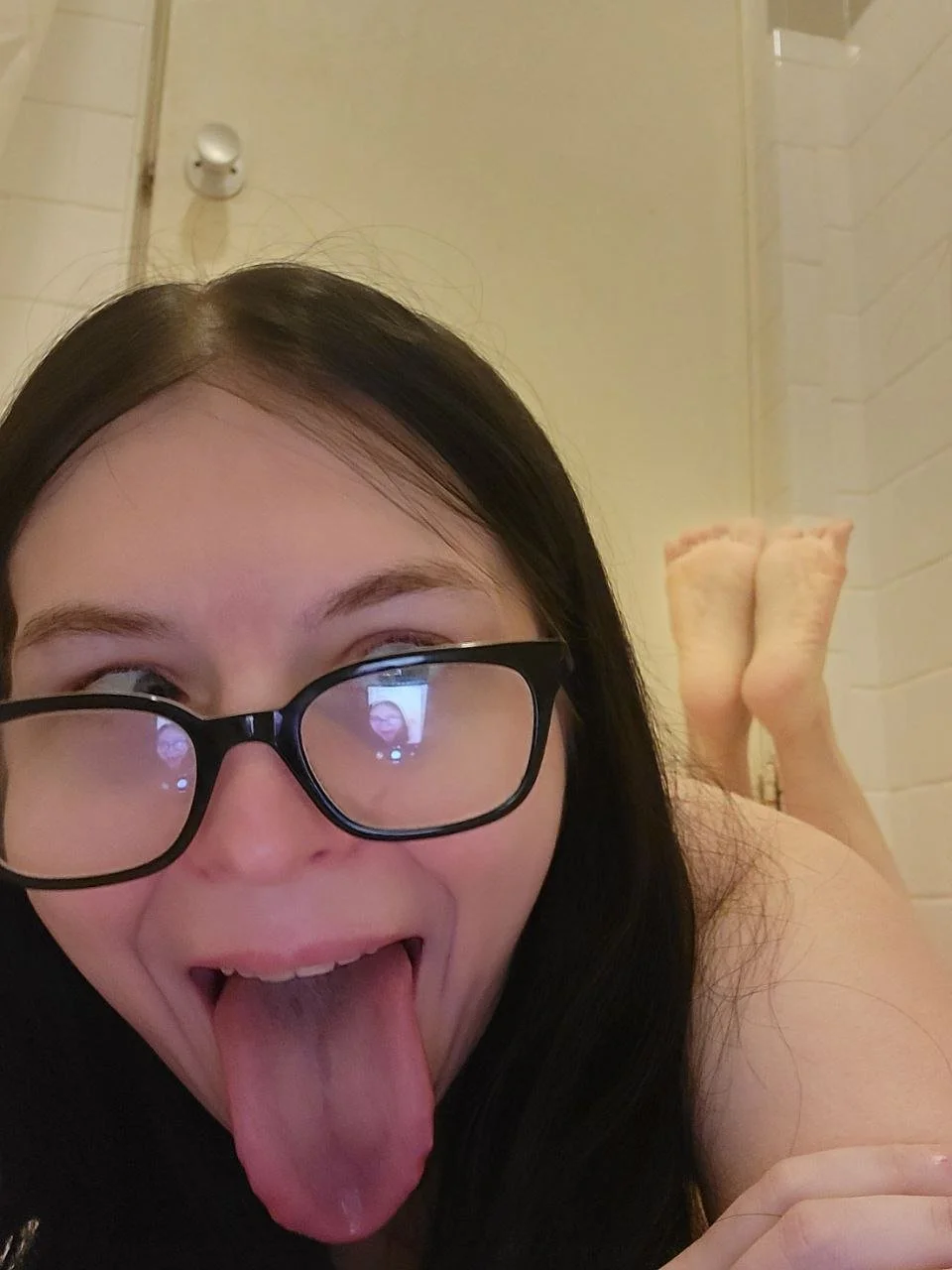 Pale skin, saggy tits, and beautiful ass image 9