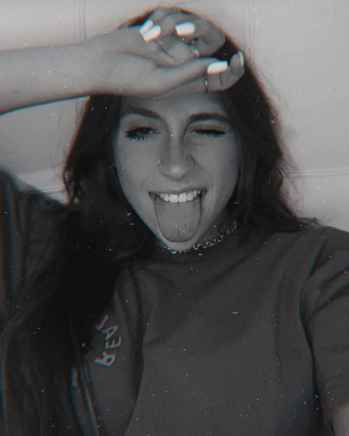 Tate Mcrae tongue out image 3