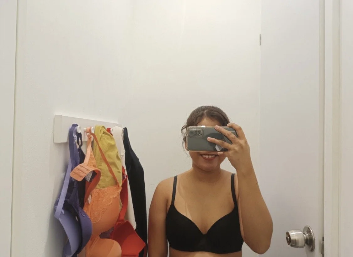 [Request] liza 22 beautiful brown pussy image 4