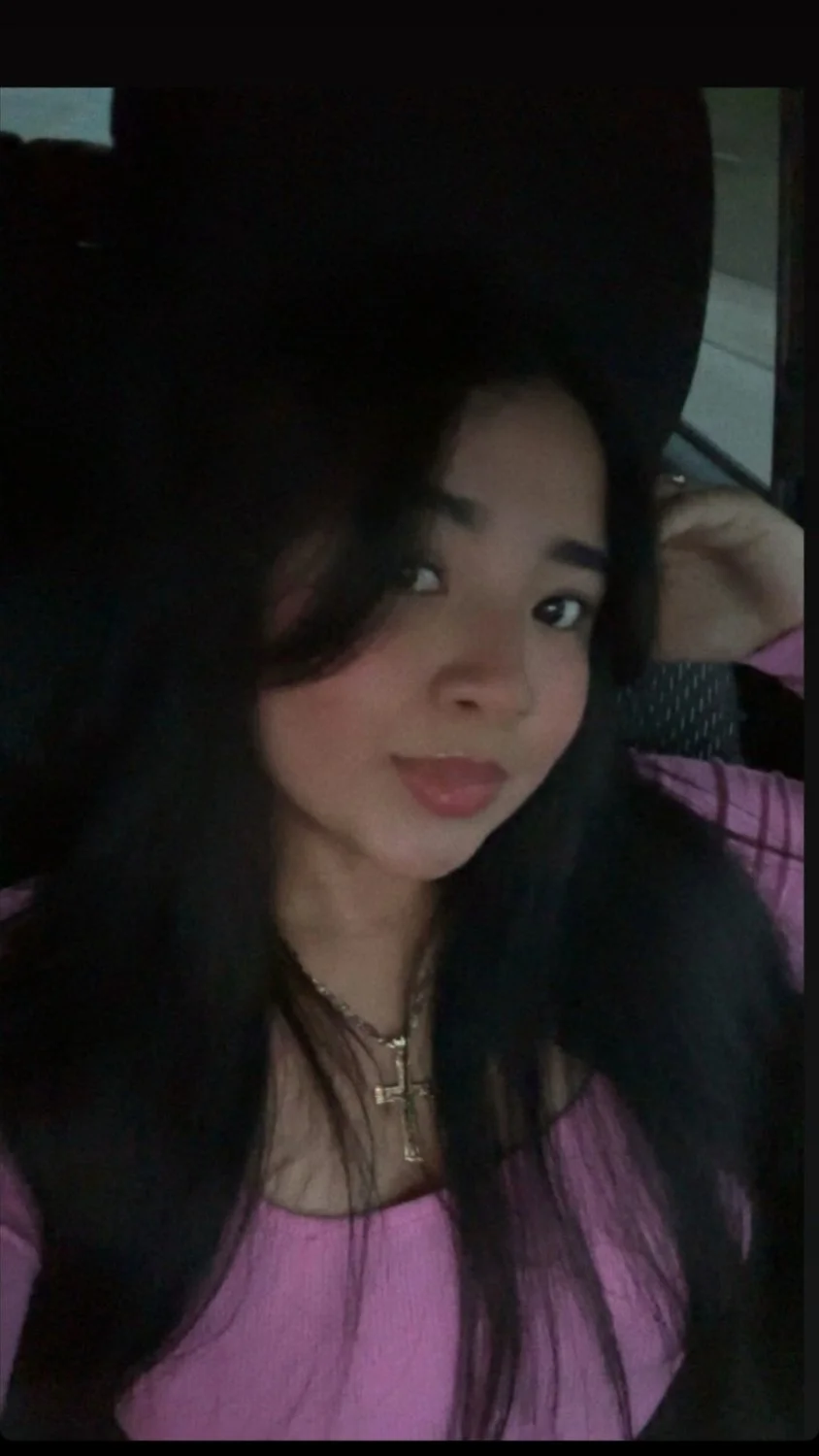 Hermosa latina de culo grueso image 8