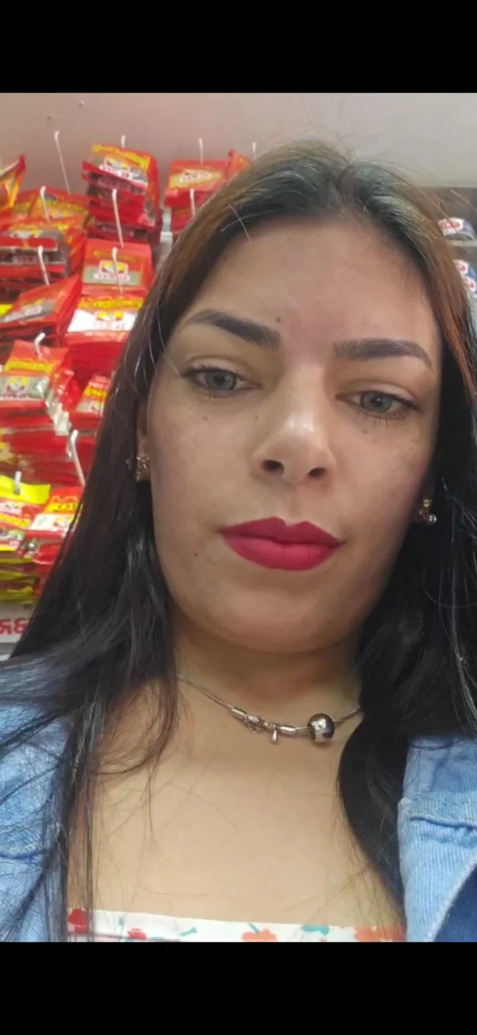 3st3fanii_R live cam4 main image
