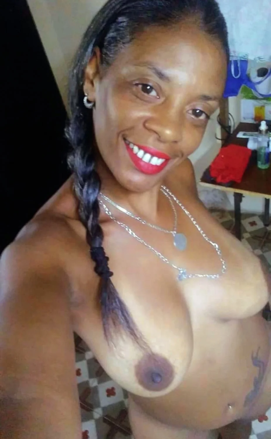 PARA QUE ME DEN SU LECHITA BBS Y SE FROTEN SU VERGA MUY RICO OJALA LES GUSTE COMENTÉN image 2
