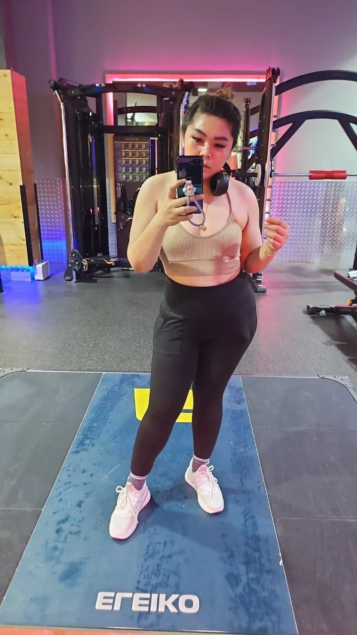 Slut Wife Mika image 3
