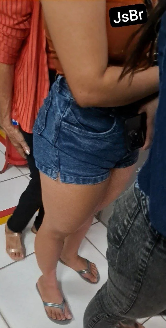 Coxuda na fila image 2