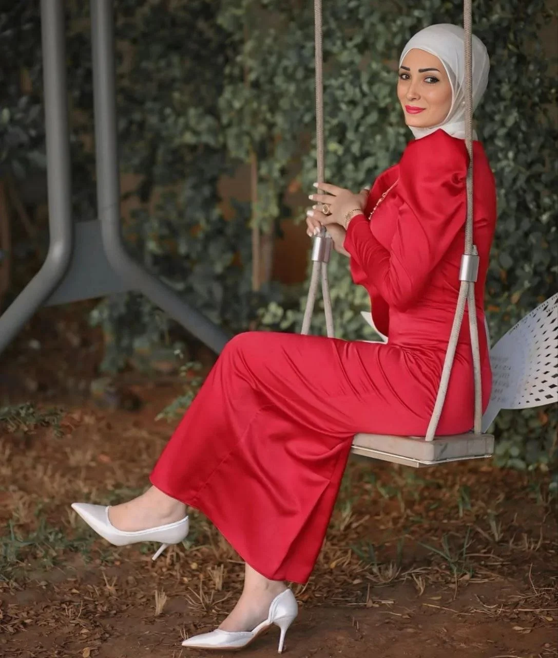 Aya - 27 year old Arab Hotwife image 23