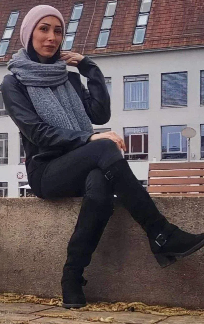 Aya - 27 year old Arab Hotwife image 29