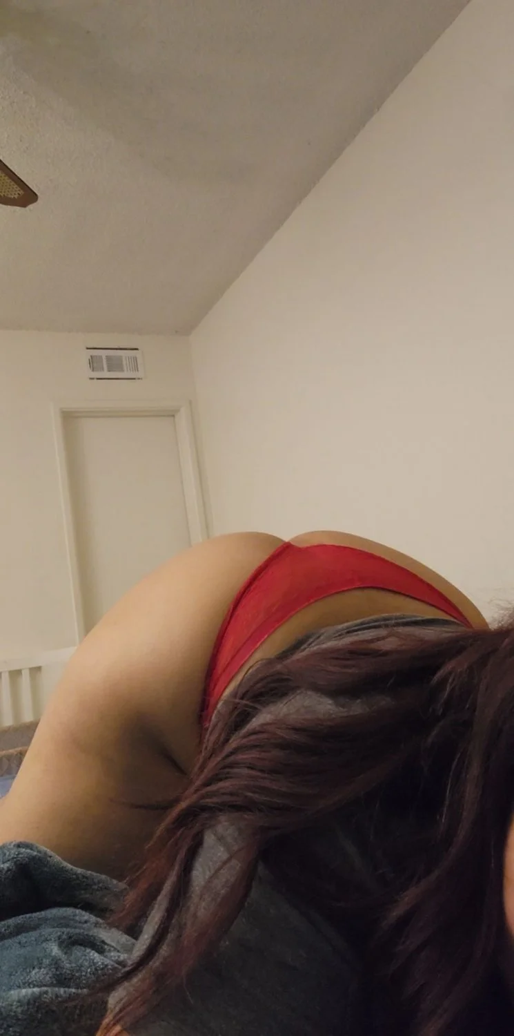 Thick Latina milf slut image 13