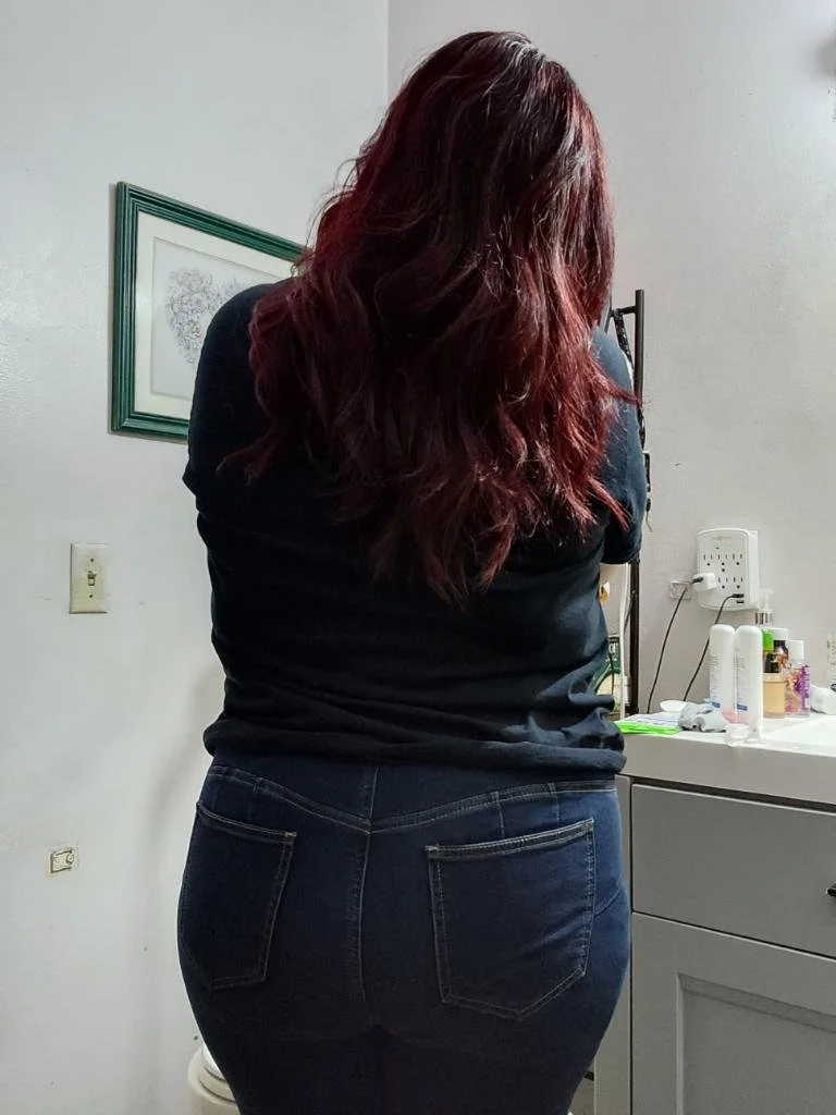 Thick Latina milf slut image 3