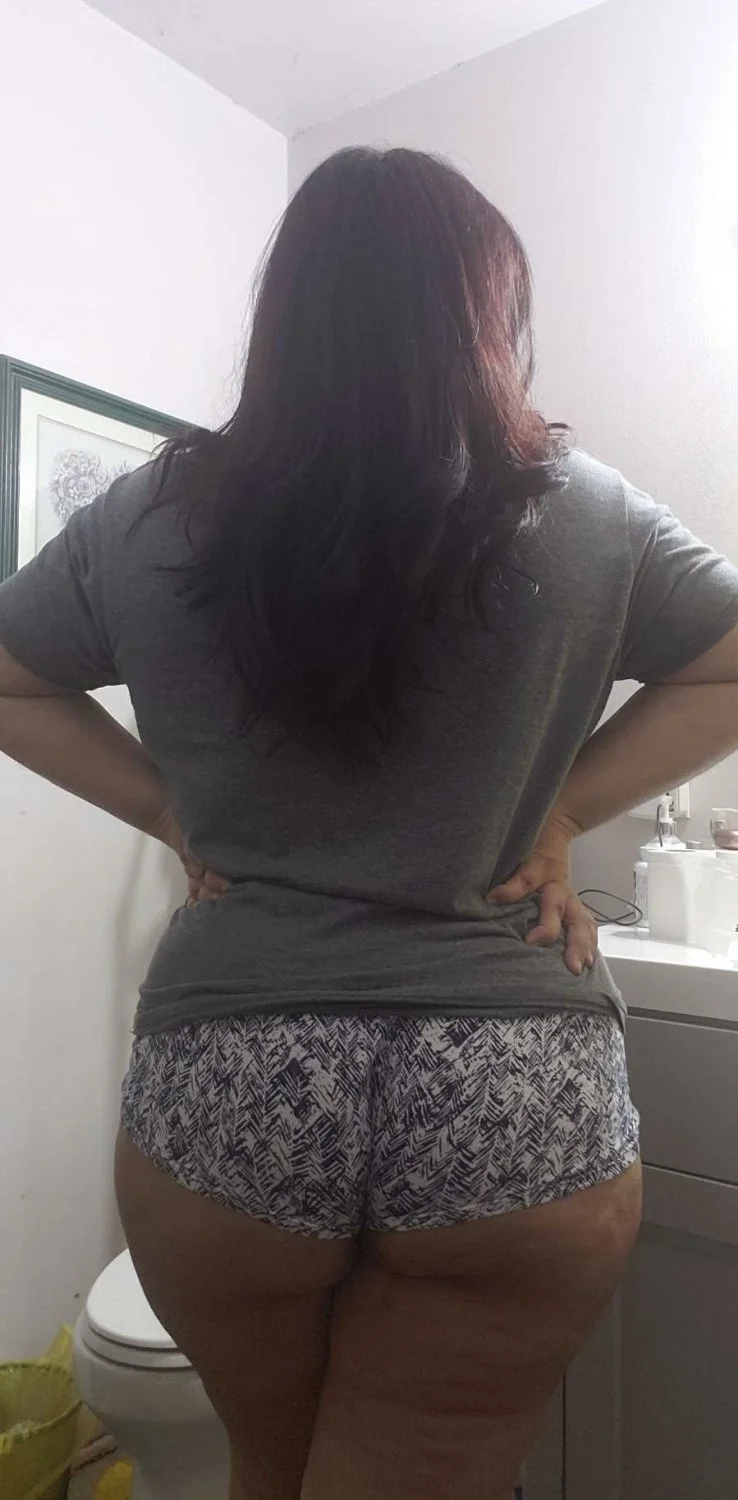 Thick Latina milf slut image 8