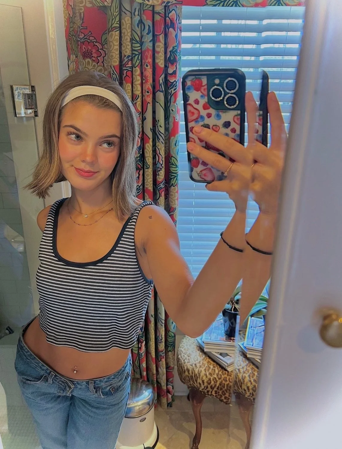 Submitted Webslut Gracie Exposed Part 2 image 2