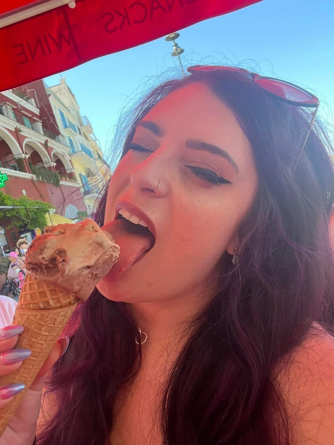 Busty Jew Webslut, Tori image 15