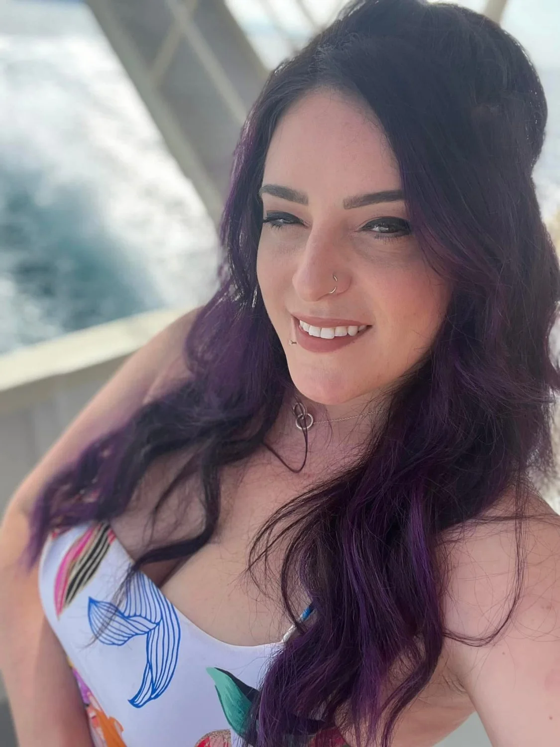 Busty Jew Webslut, Tori image 8