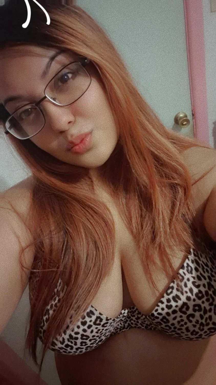 Sexy Latina bbw image 2