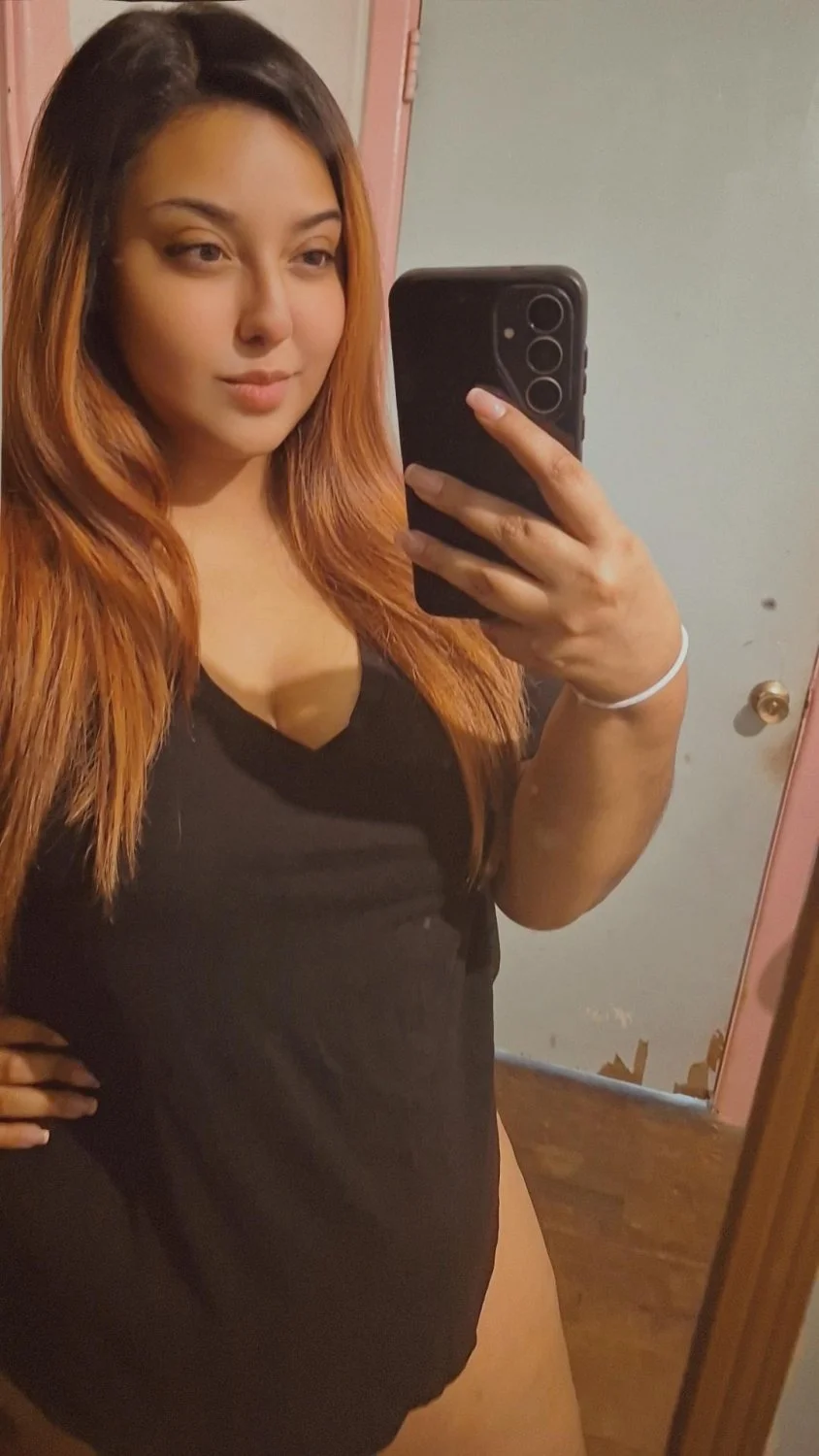 Sexy Latina bbw image 6