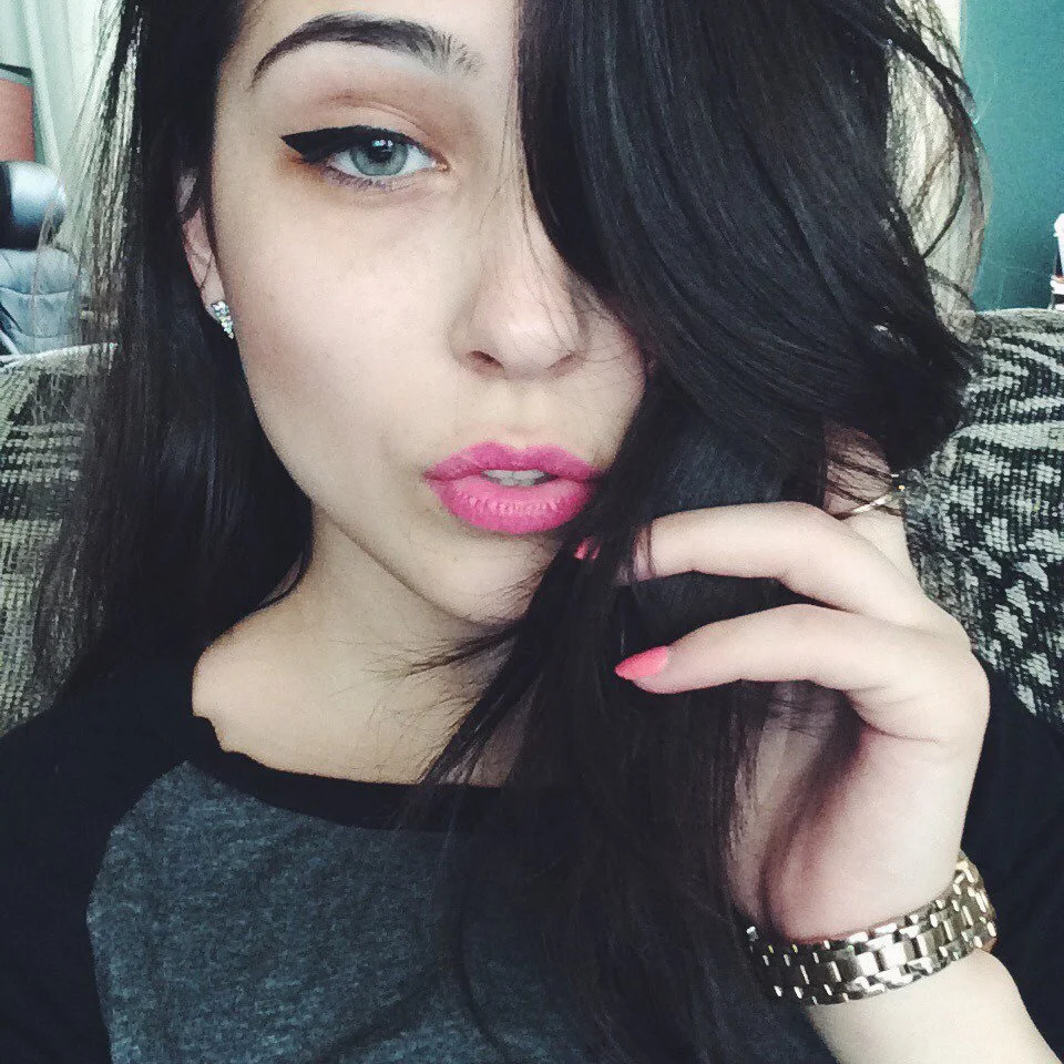 #1 Drake Fan Veronica.skaia image 7