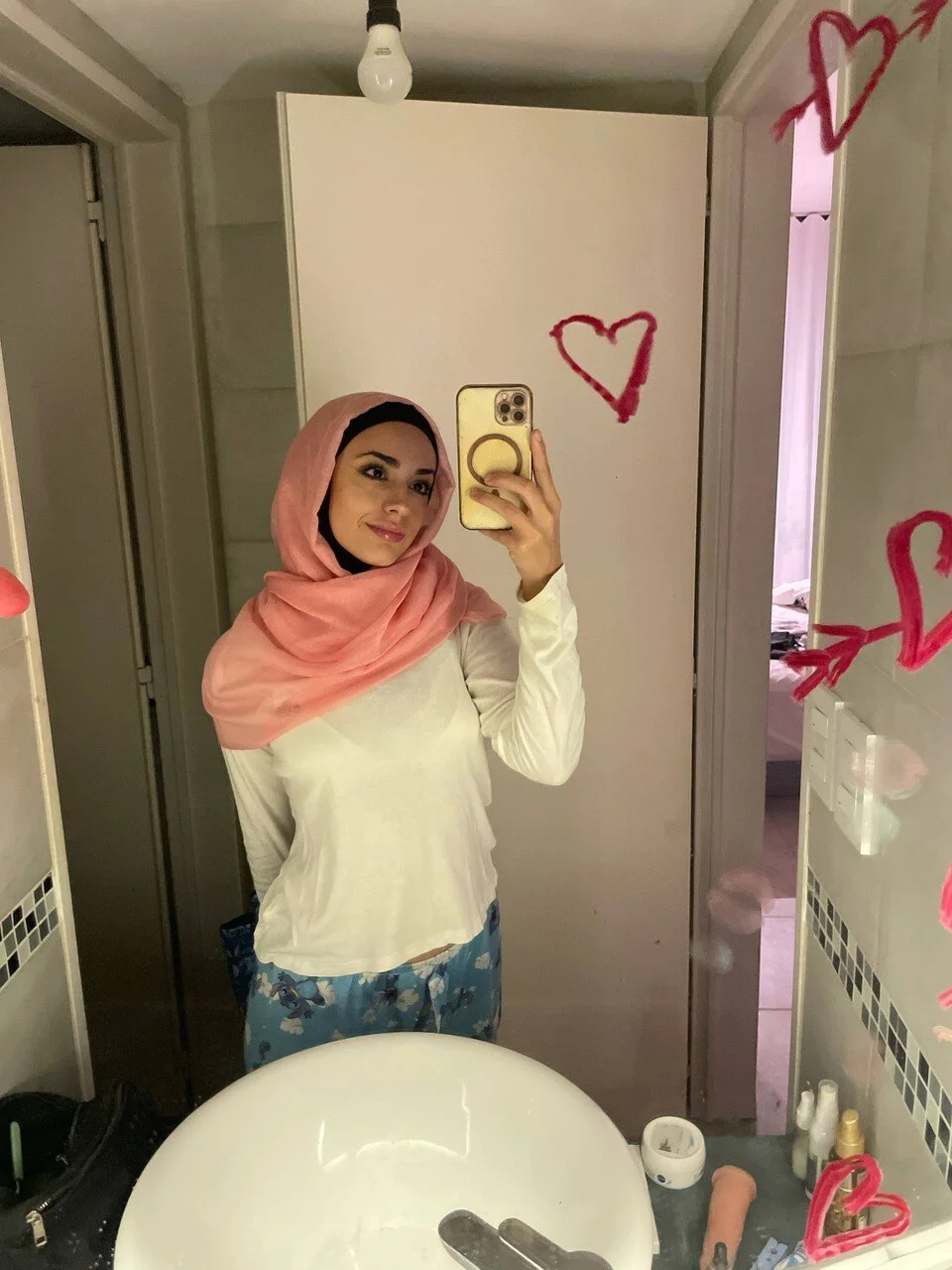 Arabic of slut malika image 2