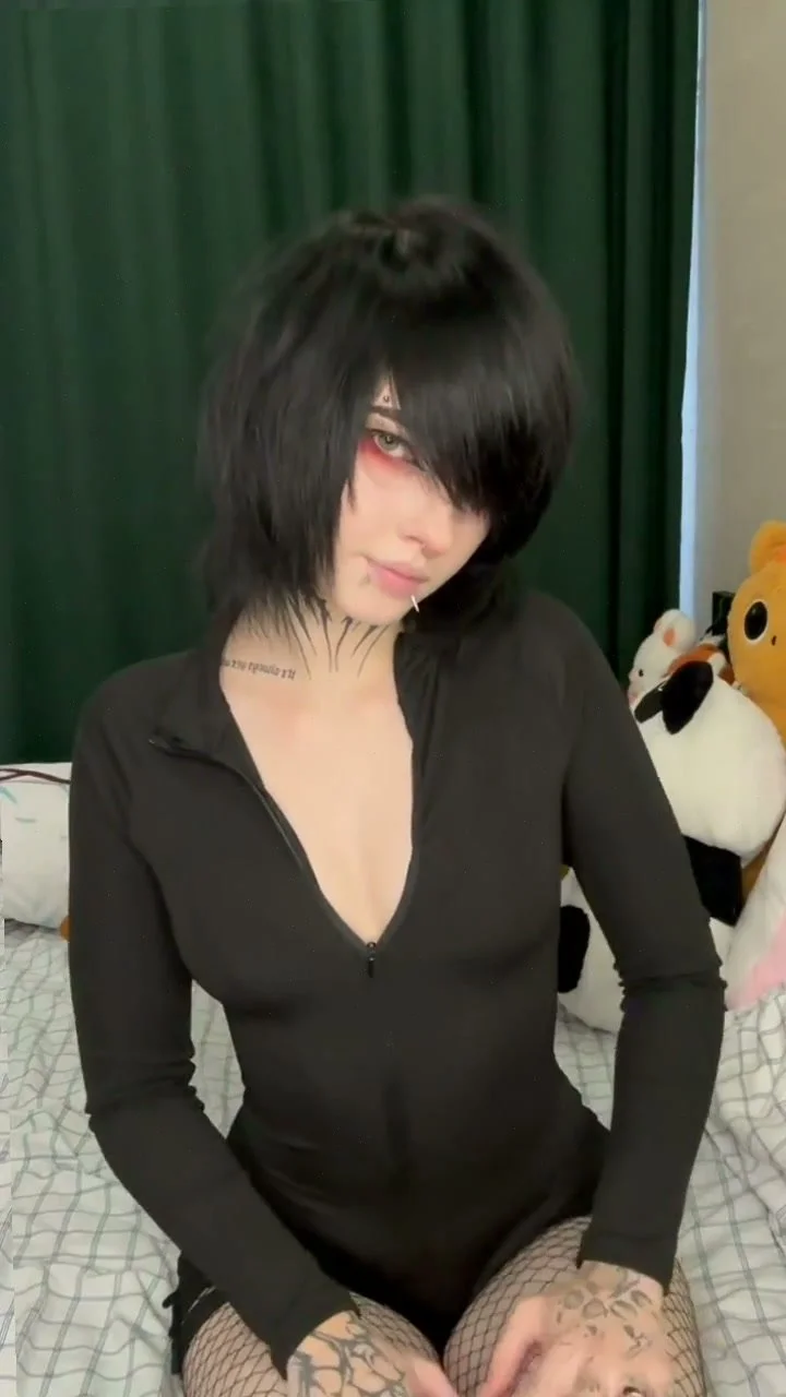 🔞 Hot naughty sexy body nude grinding pussy 😈🍑 Check OF now main image