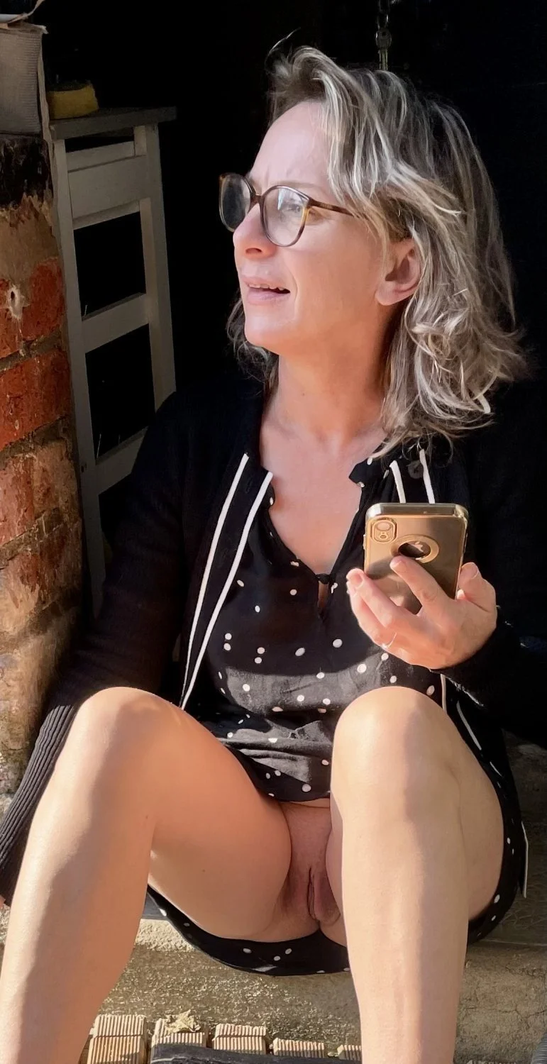 Sabrinahotwife main image