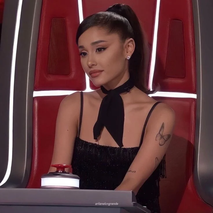 Ariana Grande 2 image 21