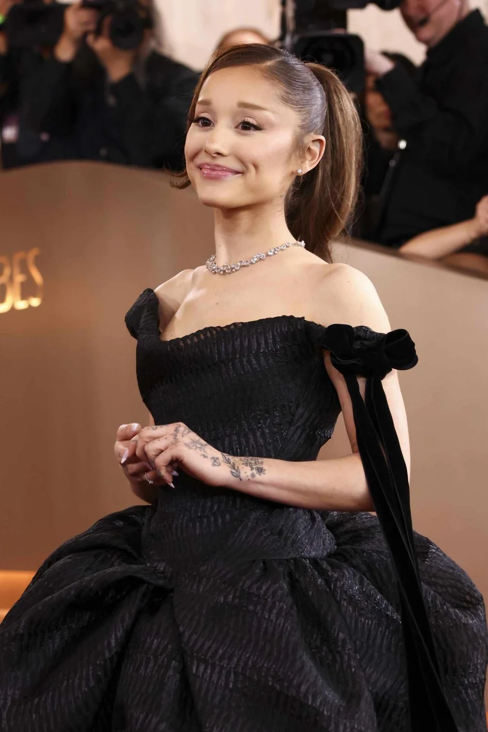 Ariana Grande 2 image 3