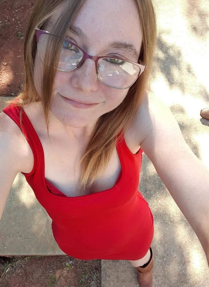 Samantha image 8