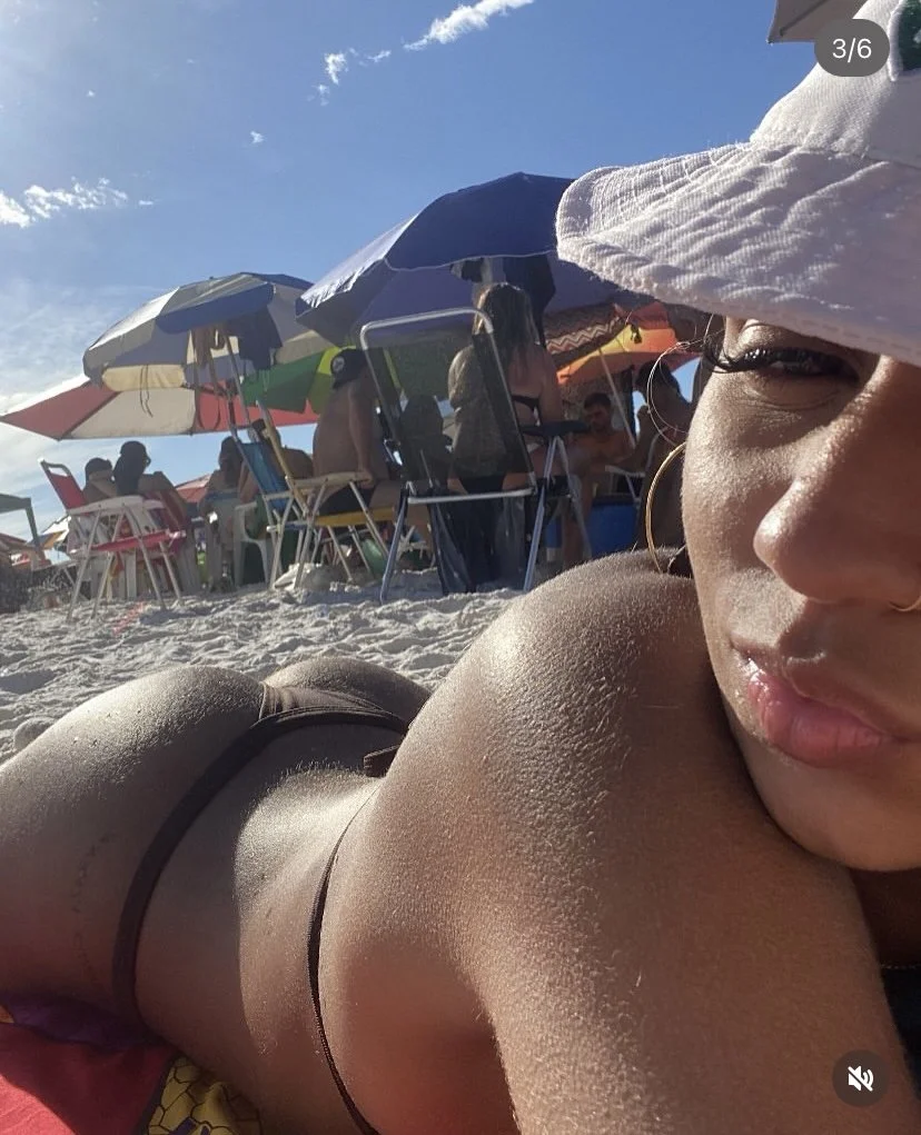 Novinha magrela gostosinha image 18