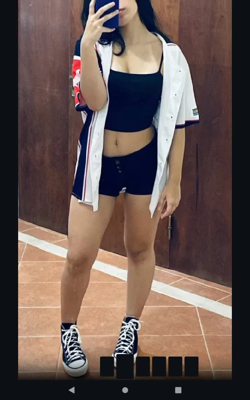 Una sexy puta deliciosa image 5