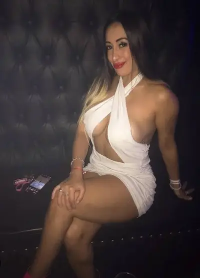 Ěrika Milf putona. cover image