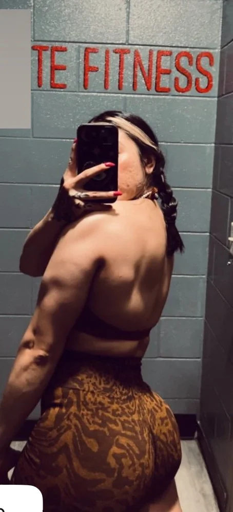 Sluts from my gym image 6