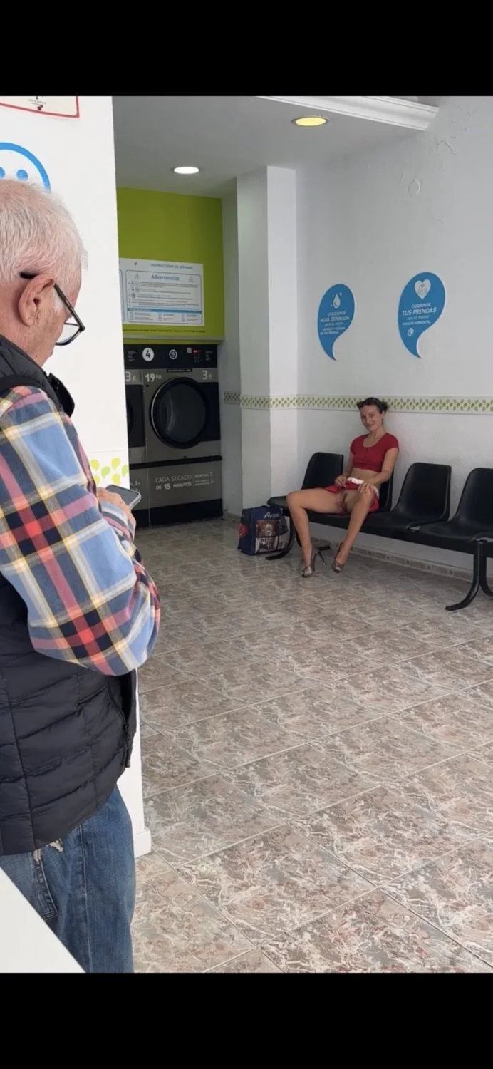 Hot French milf Sophie with big meaty pussy 🥵🔥 image 33