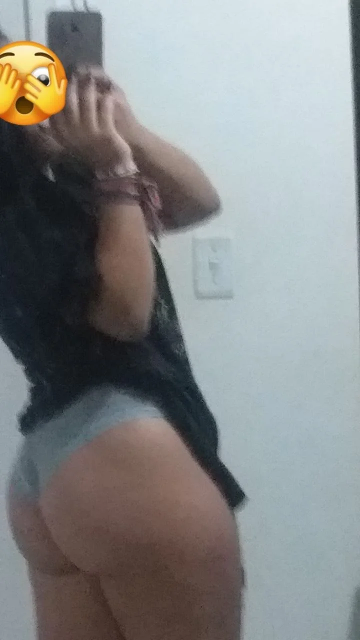Minha putinha novinha bucetuda rabuda ninfeta cavala do corno manso image 2