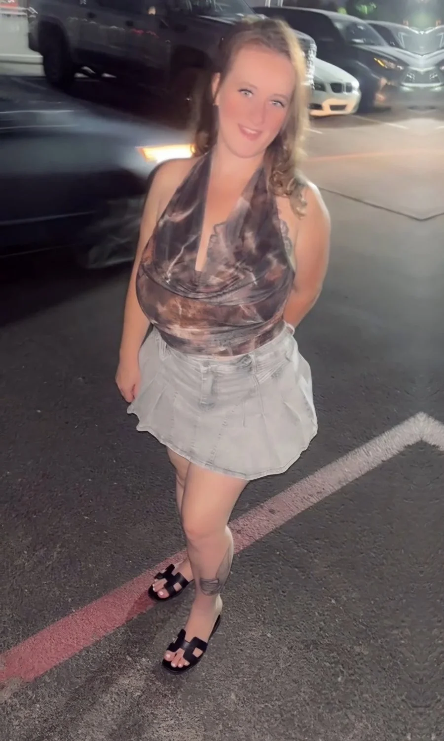 Thick milf image 23