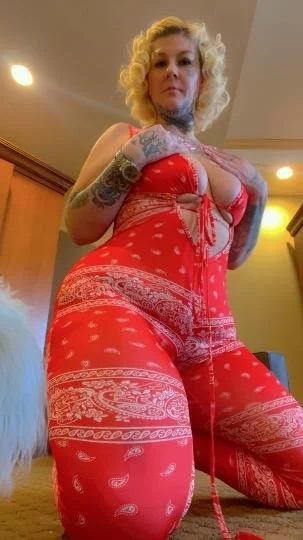 natural Big Booty Tattooed Blonde Marilynmoneyro3 image 20