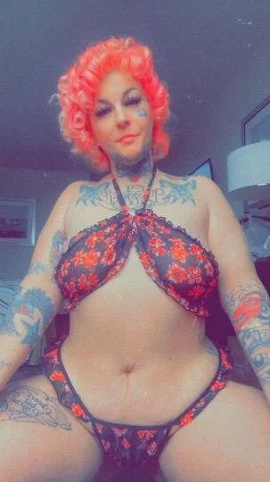 natural Big Booty Tattooed Blonde Marilynmoneyro3 image 6