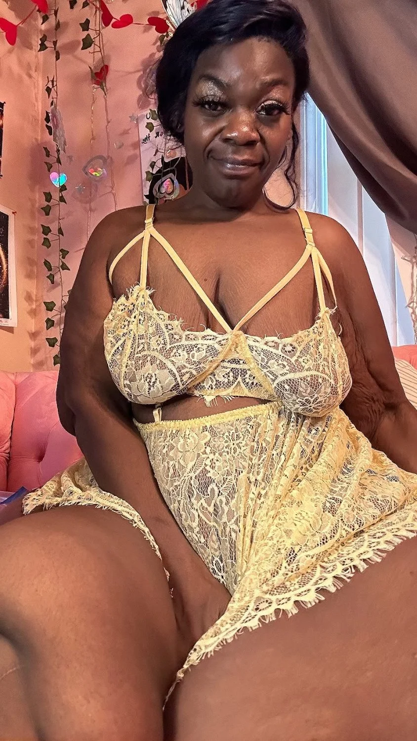 Sexy Pearaddiction Renee BBW image 3