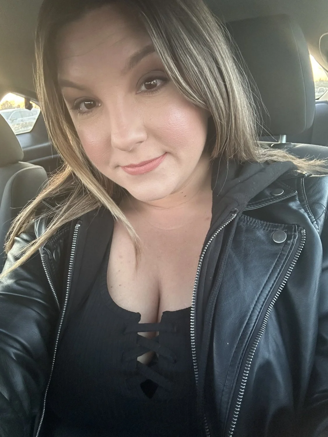 chubby slut wife image 6
