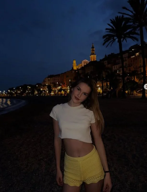 Natalia image 6